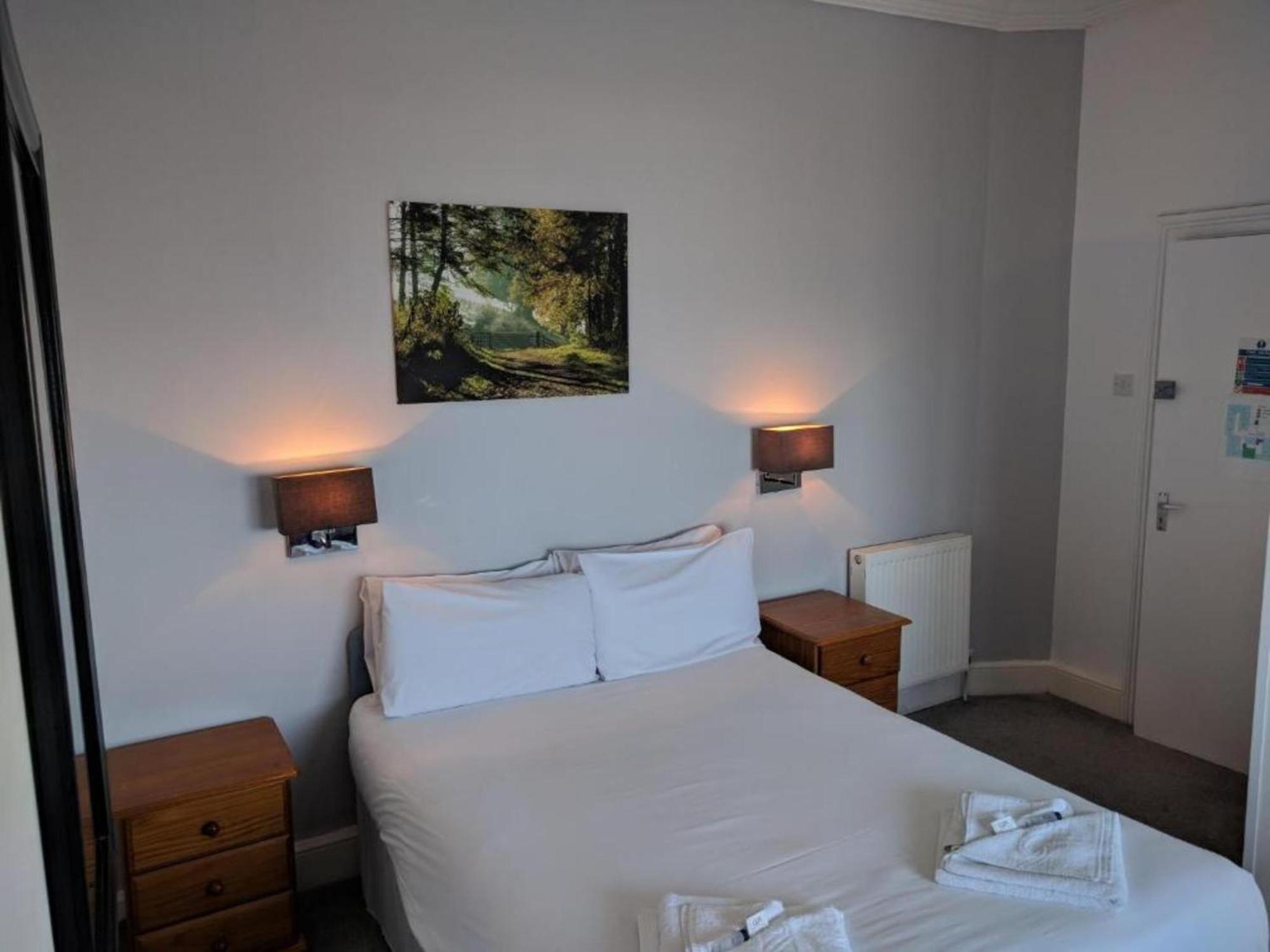 Mayfair Hotel - Isle Of Wight Шанклин Экстерьер фото