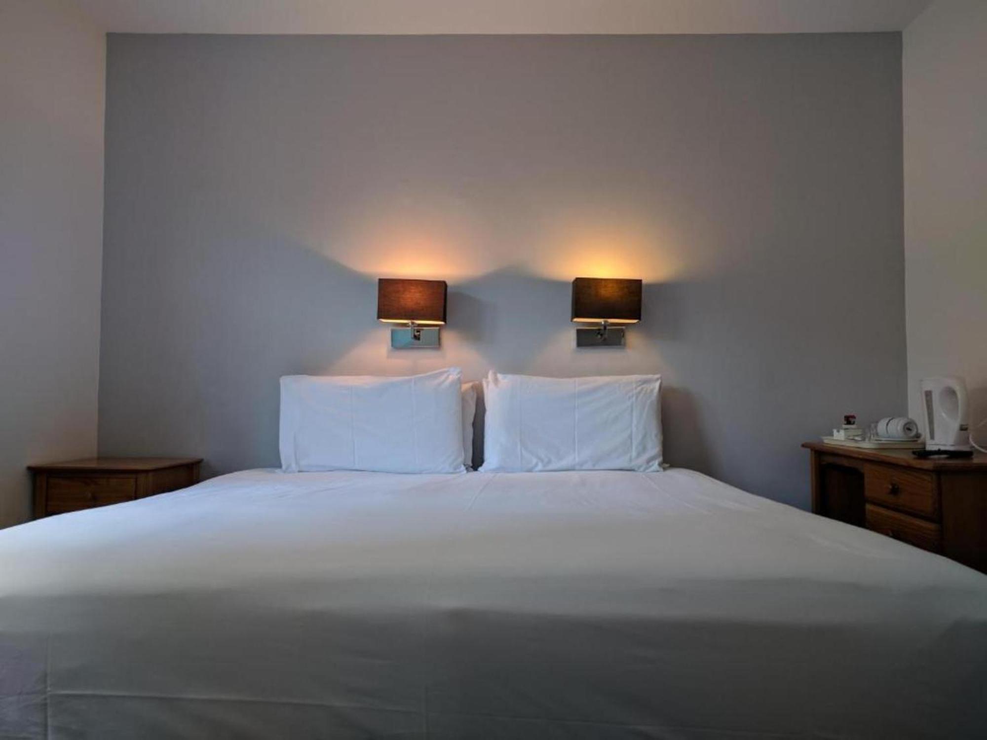Mayfair Hotel - Isle Of Wight Шанклин Экстерьер фото